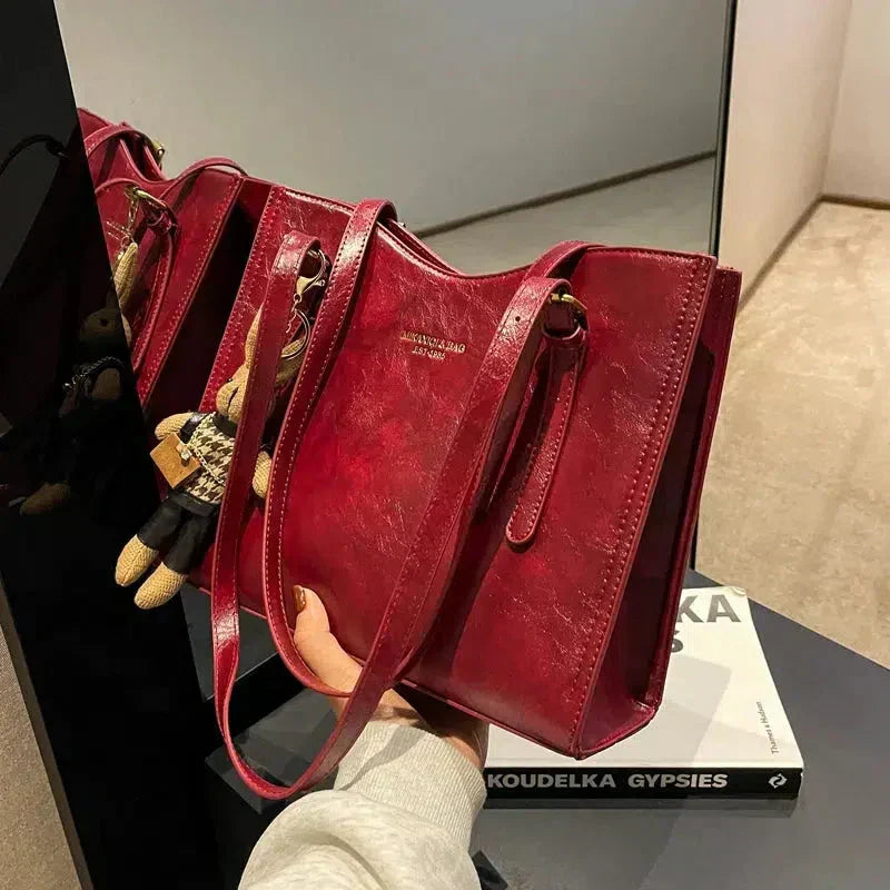 Lena | Vintage Shoulder Bag from Vegan Leather