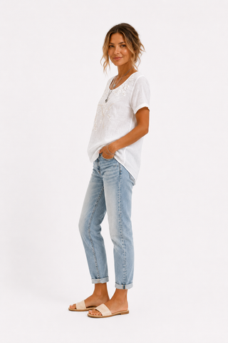 Noëlle™ – Floral Elegance Blouse