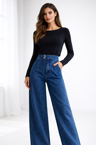 Clara – Classic High-Waist Denim