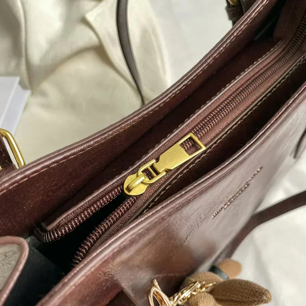 Lena | Vintage Shoulder Bag from Vegan Leather