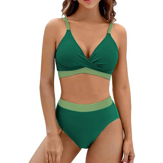 Sarena | Your tummy-shaping bikini set with a stylish V-neck