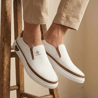 Leon – Elegant Slip-On Comfort Sneakers