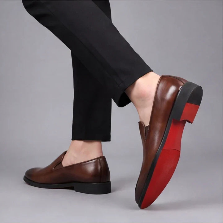 Lucien | Leather Moccasins with Red Sole
