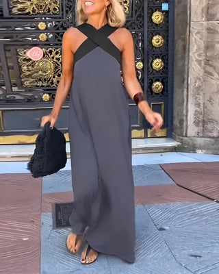 Delphine | Dress With Crossed Cut